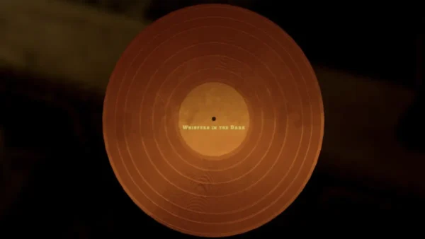 Golden Vinyl Location in Death on the Nile