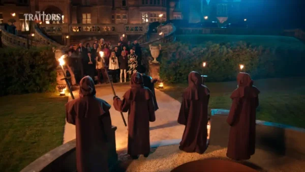 Picking the Secret Traitor in The Traitors Season 4 used as the featured image for Who is the Secret Traitor guide.