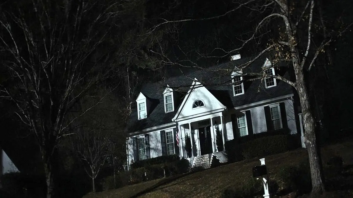Sidney's House in Scream 7 used as H2 image for Where Does it Take Place guide.