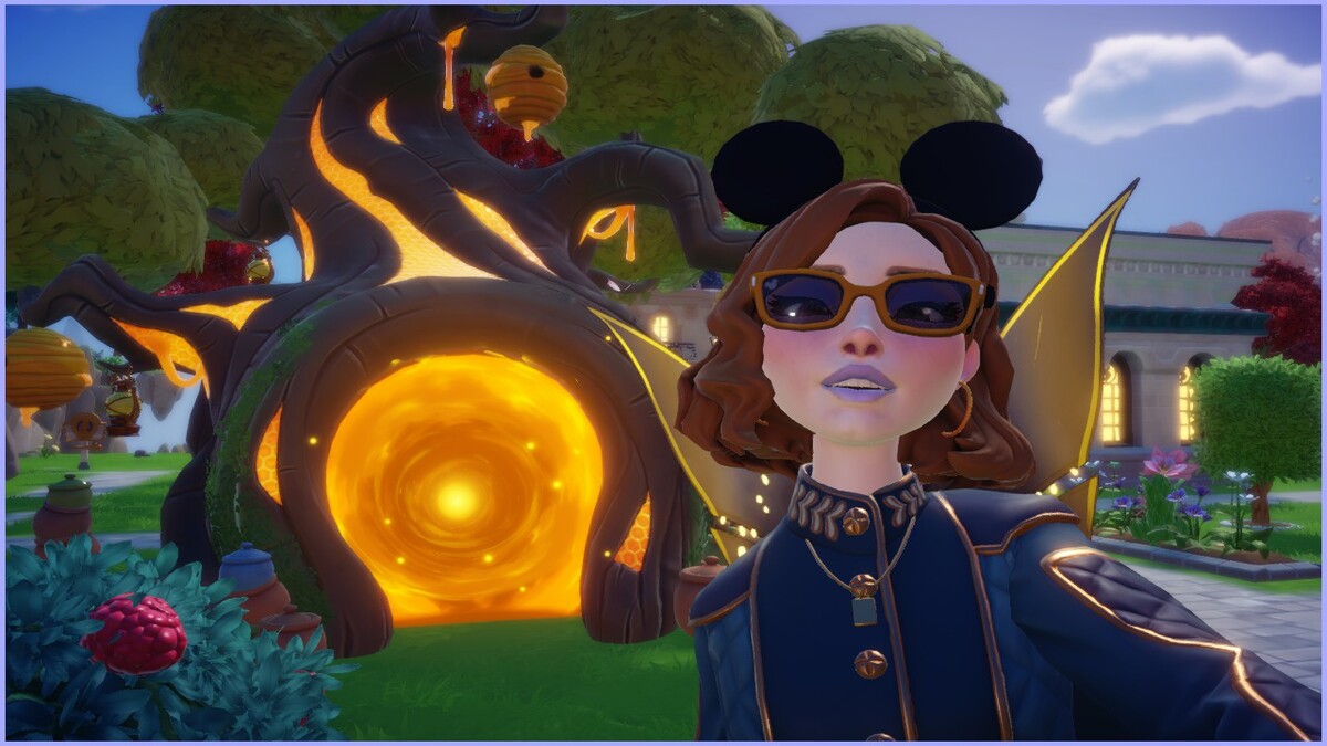 Entrance to Honeyglow Woods Dreamlight Valley