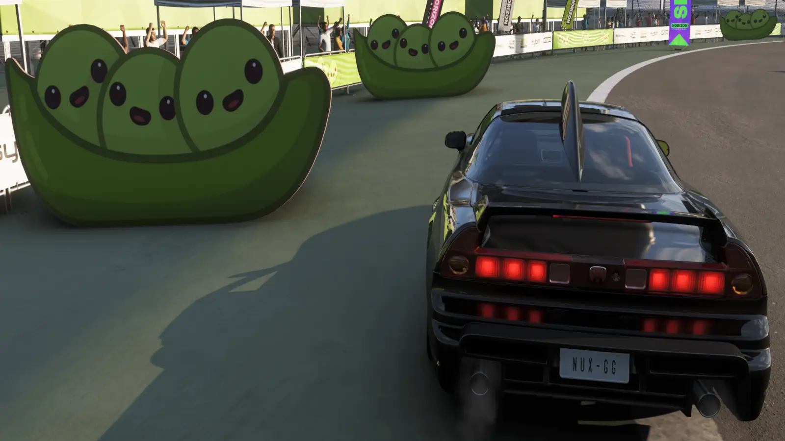 Screenshot of playing completing PeasInAPod Photo Challenge Forza Horizon 6