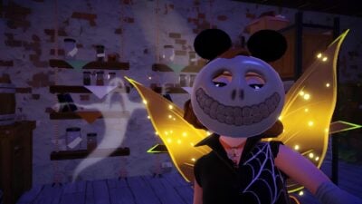 Screenshot of Player Taking a Photo of a Ghost in Disney Dreamlight Valley