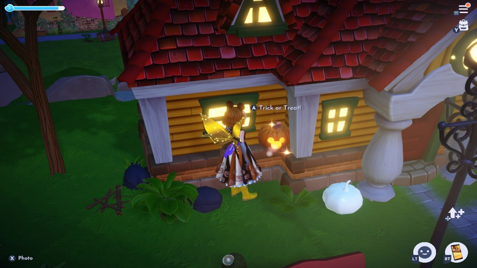 Trick or Treat at Mickey's House in Disney Dreamlight Valley